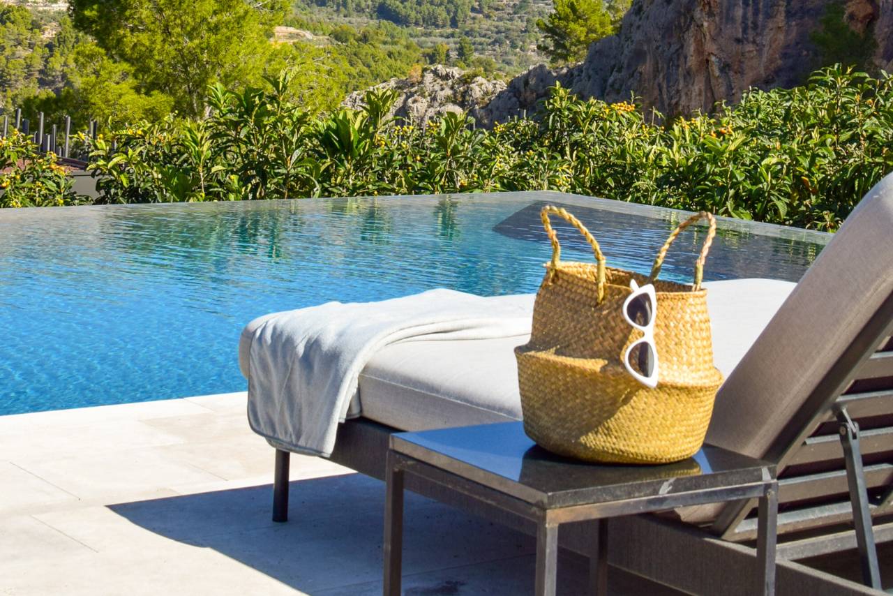 Piscina hotel VIVOOD