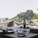 Mesa del restaurante contemple en VIVOOD