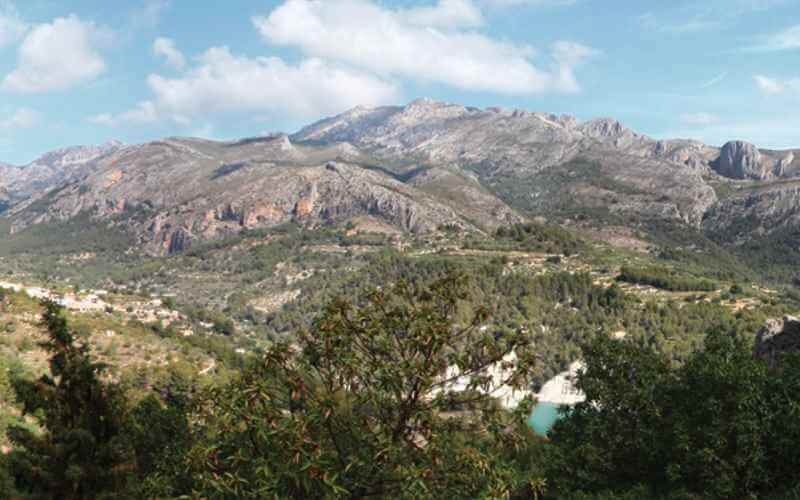 Entorno hoteles con encanto. Valle de Guadalest Entorno hoteles con encanto. Valle de Guadalest