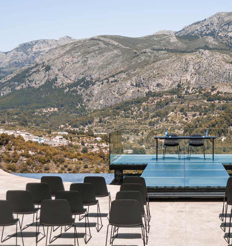 Espacio para conferencias y reuniones de empresa en la naturaleza con VIVOOD