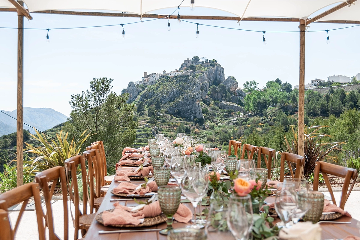 Casarte con vistas a la naturaleza, lo bonito de las bodas en las montaña